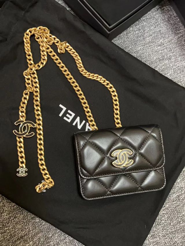 Chanel - M-Luxury