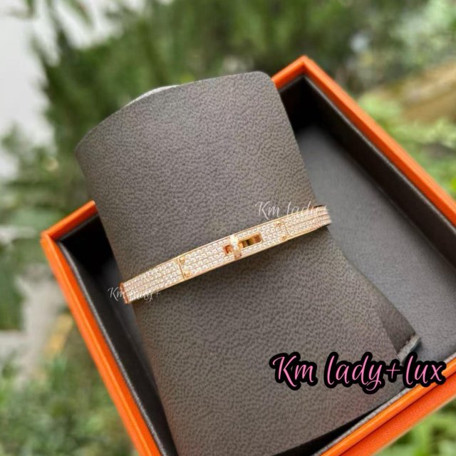 最新預購產品- kmworldwide
