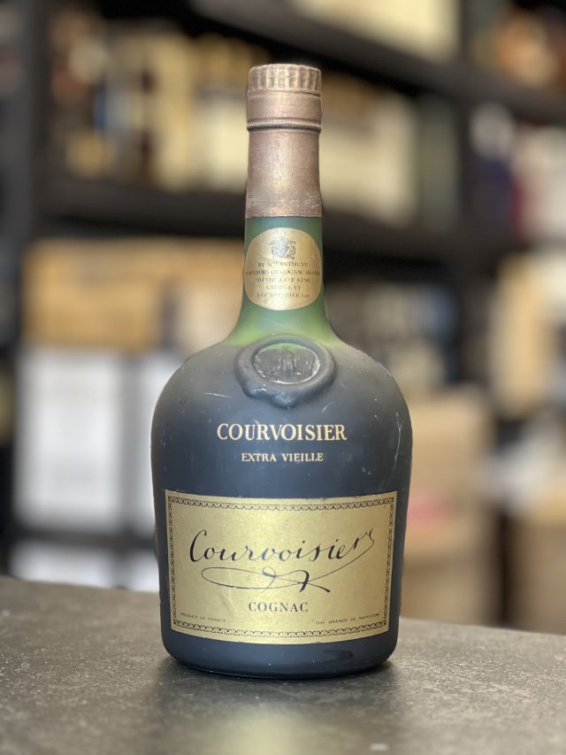 B99 ◆【未開栓】COURVOISIER NAPOLEON クルボアジェ ナポレオン コニャック ブランデー 古酒 700ml 40% ◆ 拿破崙Courvoisier - 泰豐行洋酒Tai Fung Wine \u0026 Spirits