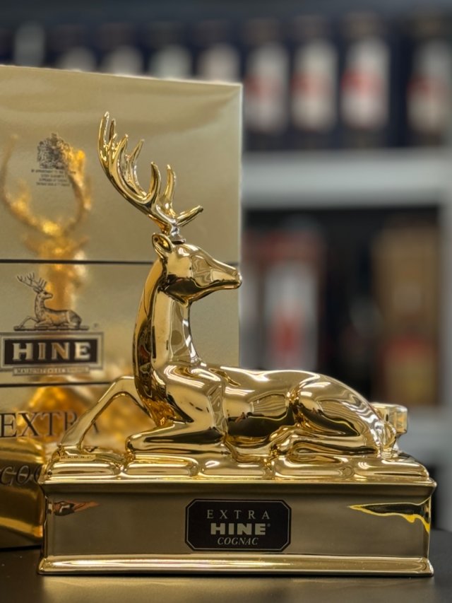 HINE EXTRA COGNAC 金鹿 リモージュ ゴールド コニャック HINE EXTRA COGNAC 金鹿 リモージュ ゴールド コニャック